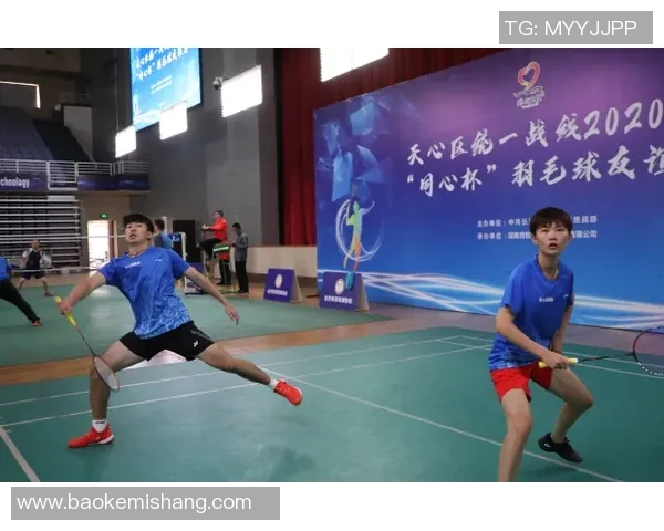 重庆羽毛球队在联合会杯积分榜上以86分稳居第一名展现强劲实力