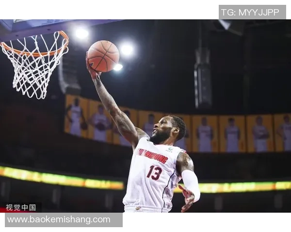 重庆篮球队战术创新引领潮流助力球队实力大幅提升