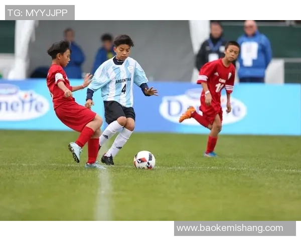 丹凤足球明星的风采与成就揭秘你知道是谁吗